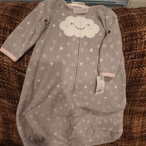 Infant wearable blanket- bottom closed.